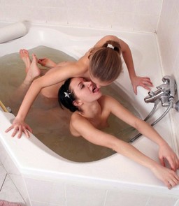 Young lesbians in the bath! Bathing