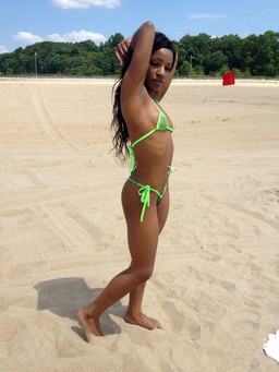 Little curvy ebony Aniya in a bikini